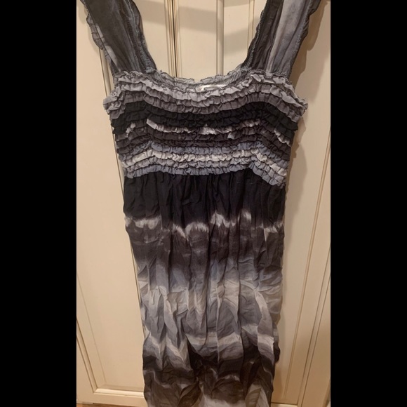 Max Studio Dresses & Skirts - Max Studio Specialty products black and grey tie dyed scrunch dress‎ size small